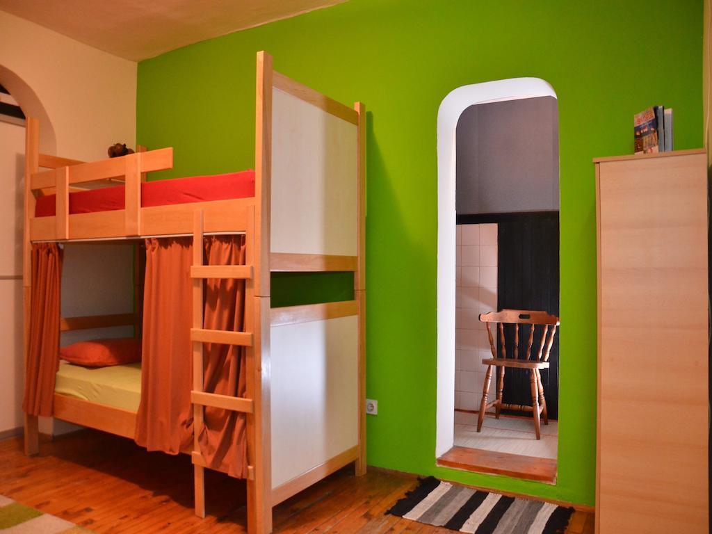 Hostel Kalonis Skopje Pokój zdjęcie